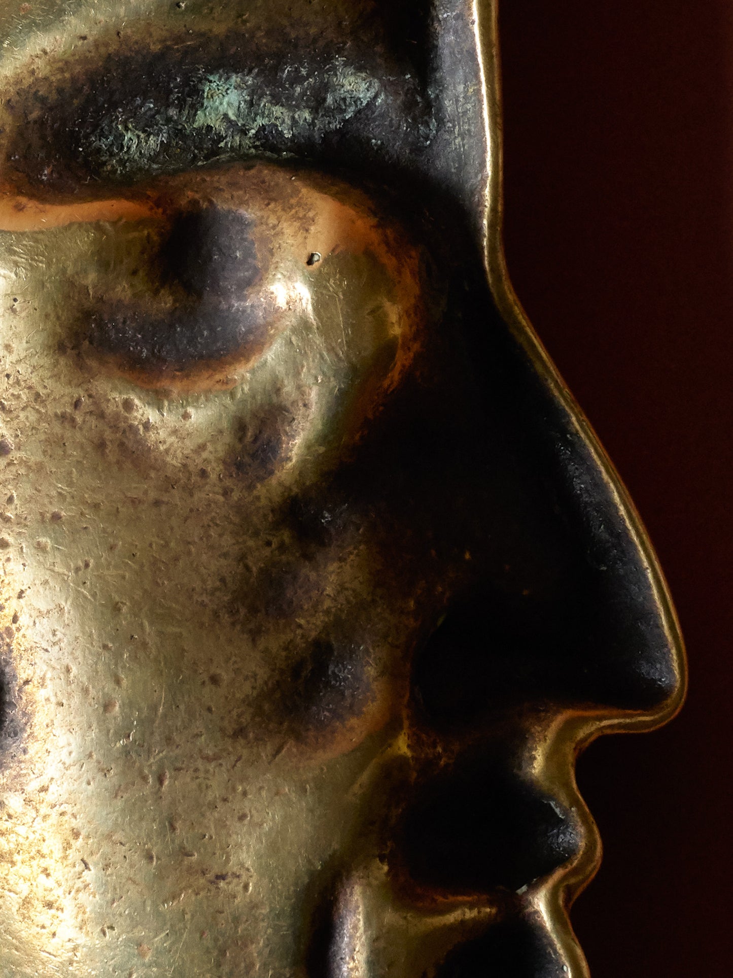 BRONZE HALF-MOON TRAY