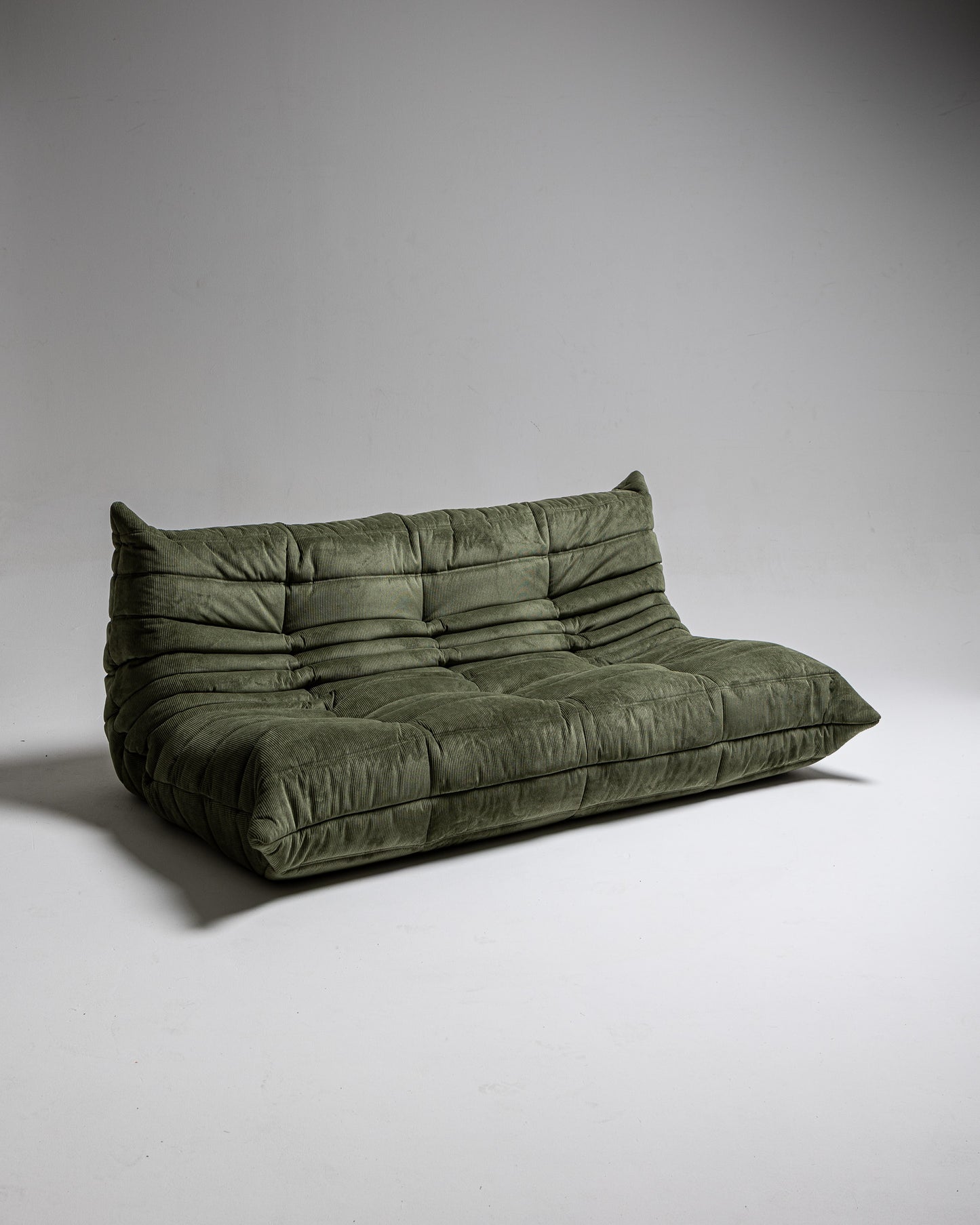GRANDE BANQUETTE TOGO, MICHEL DUCAROY, LIGNE ROSET