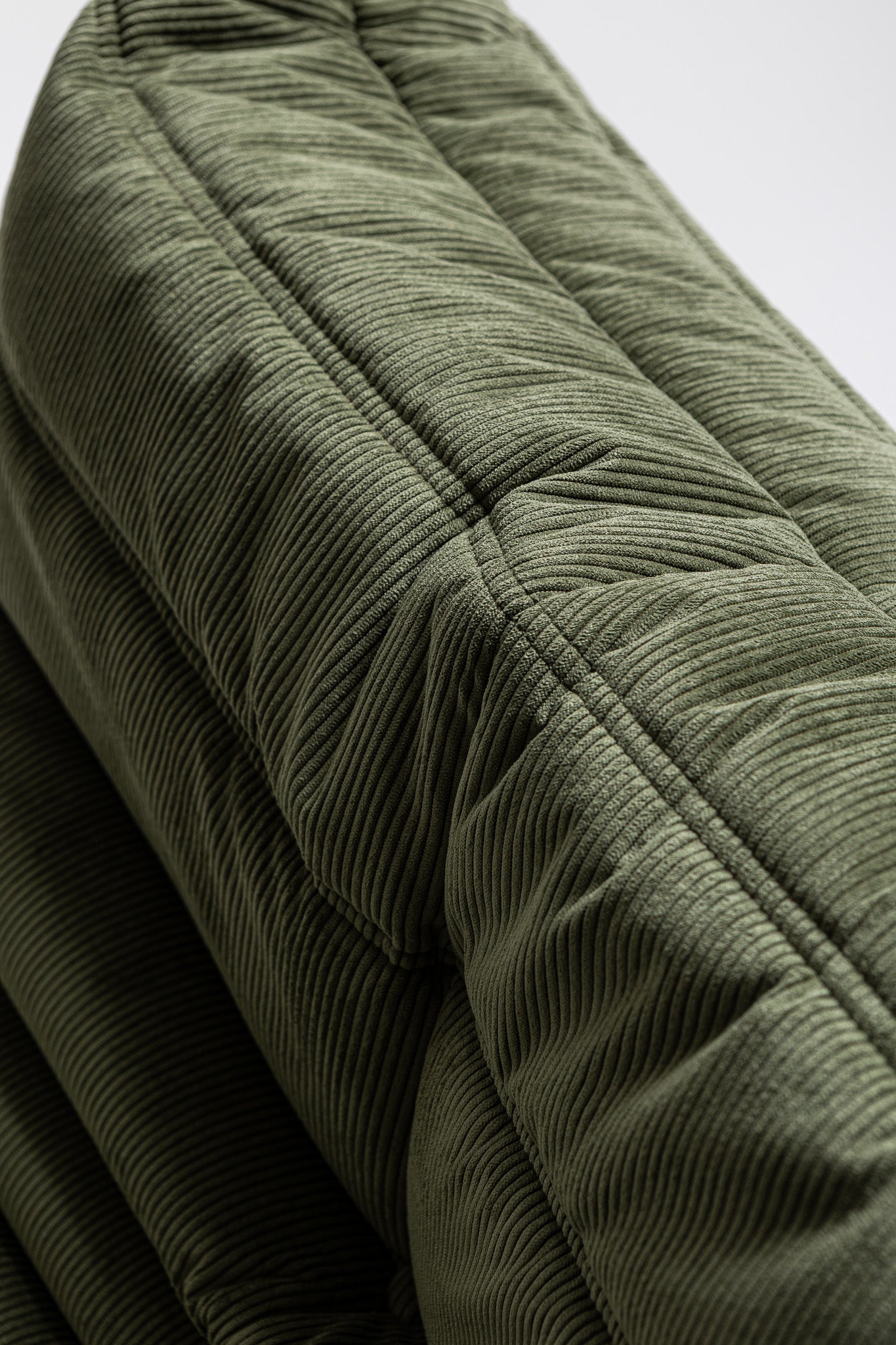 CHAUFFEUSE TOGO, MICHEL DUCAROY, LIGNE ROSET