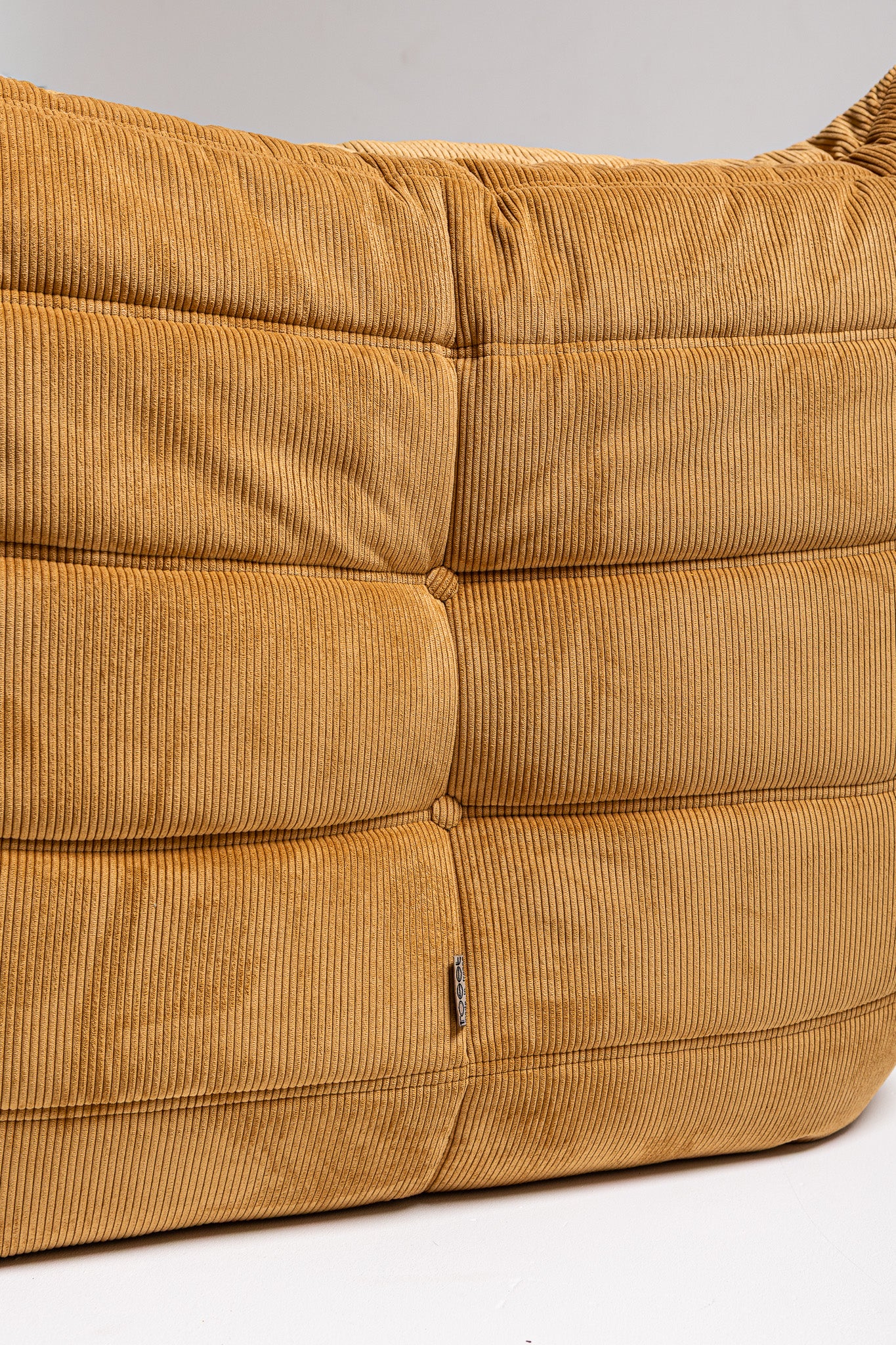 TOGO ARMLESS CHAIR, MICHEL DUCAROY, LIGNE ROSET
