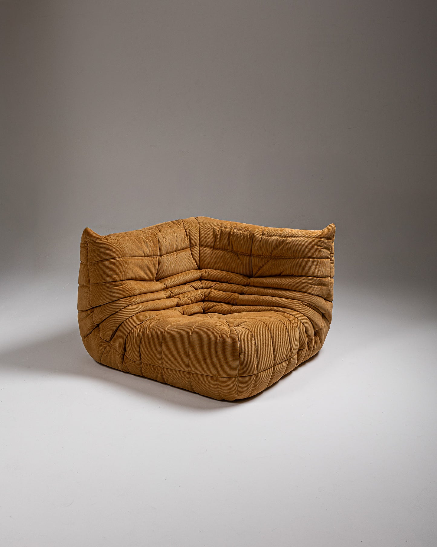 TOGO CORNER CHAIR, MICHEL DUCAROY, LIGNE ROSET