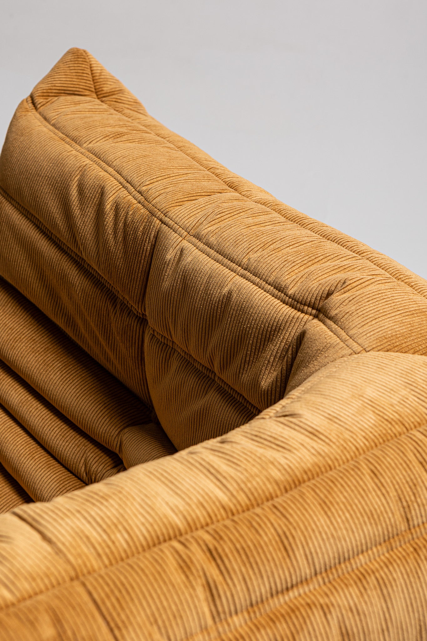 TOGO CORNER CHAIR, MICHEL DUCAROY, LIGNE ROSET