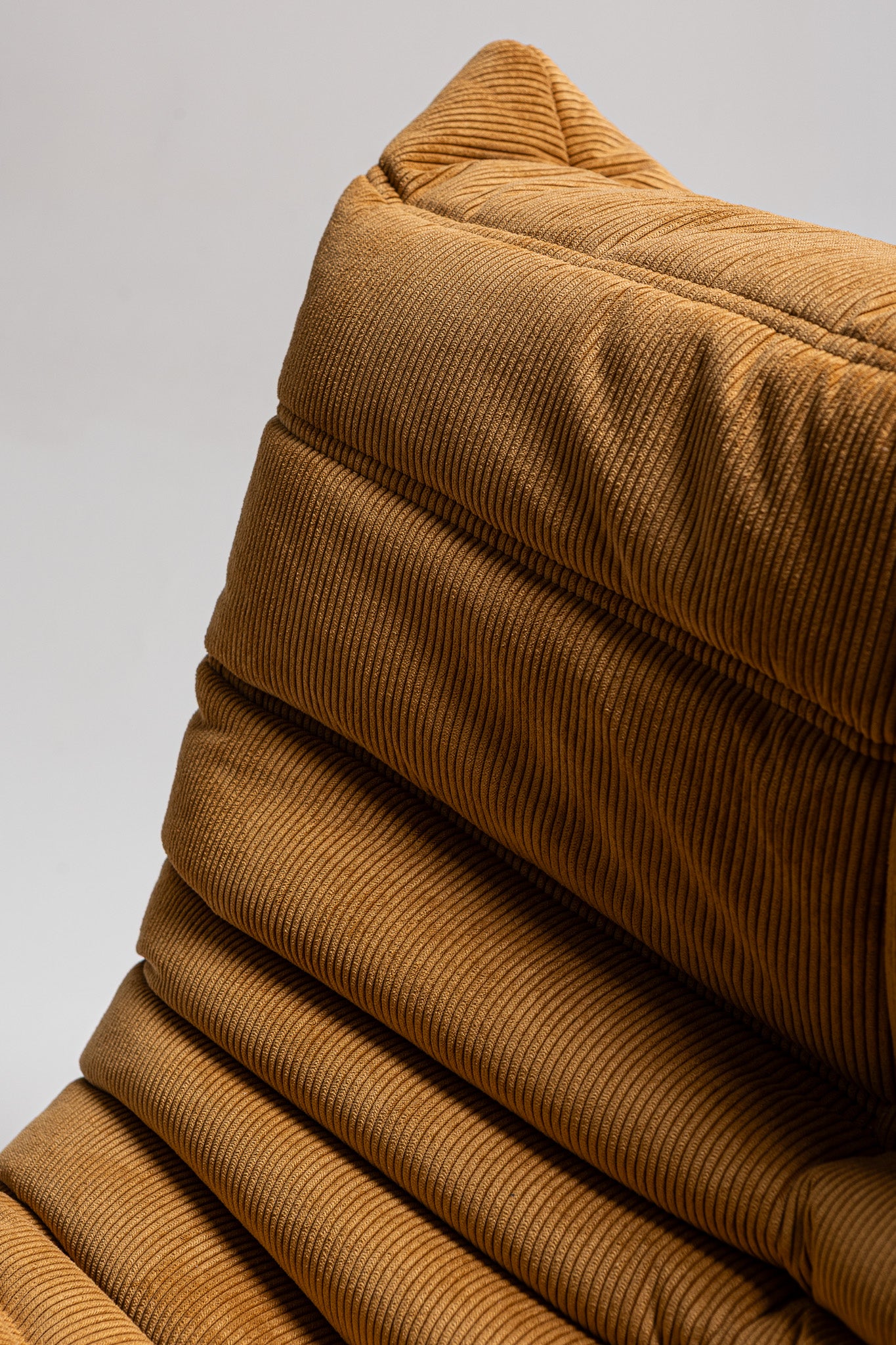 TOGO CORNER CHAIR, MICHEL DUCAROY, LIGNE ROSET