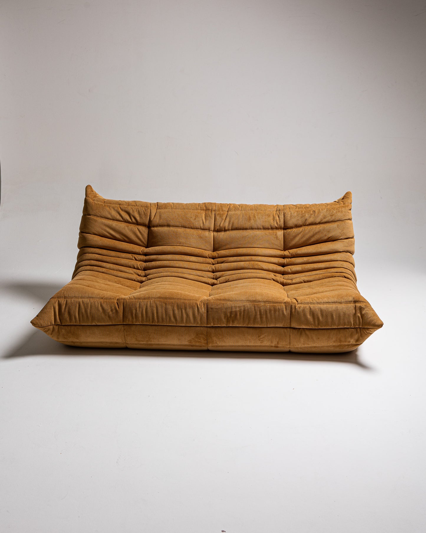 GRANDE BANQUETTE TOGO, MICHEL DUCAROY, LIGNE ROSET