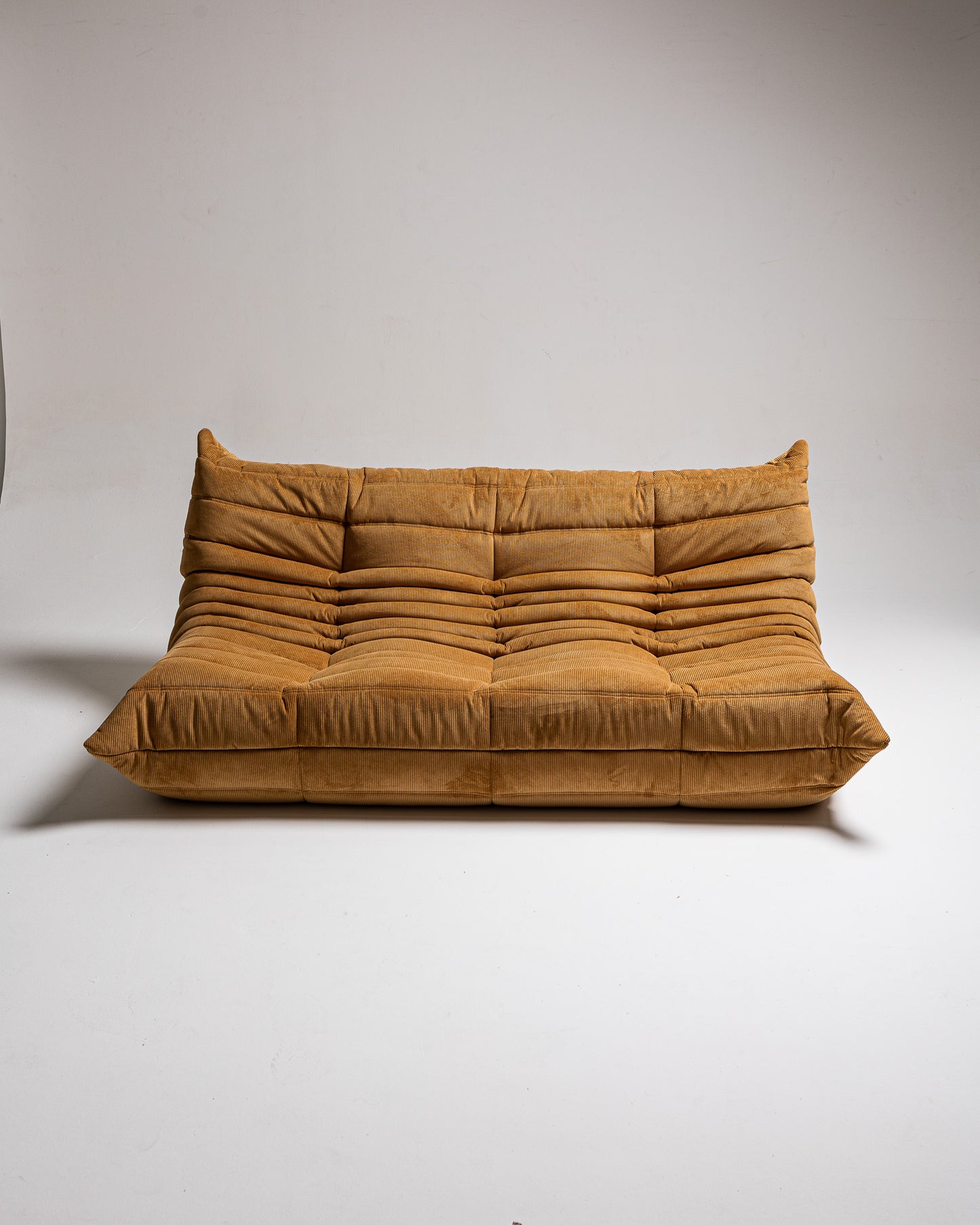 GRANDE BANQUETTE TOGO, MICHEL DUCAROY, LIGNE ROSET