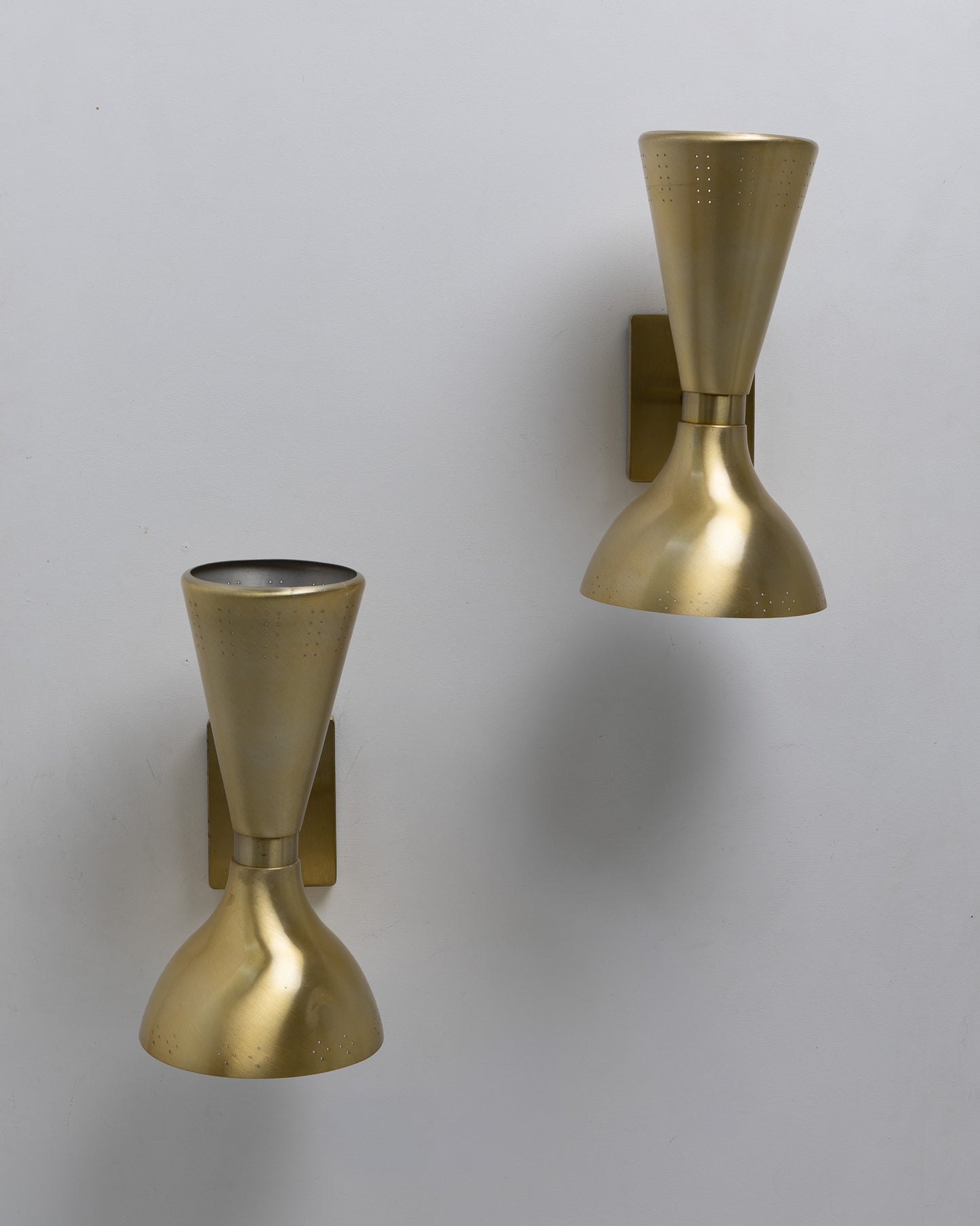 PAIR OF DIABOLO GOLD WALL LIGHTS, 1960s