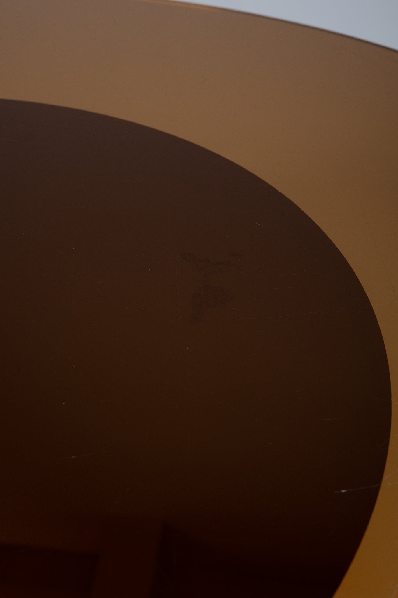 TABLE À MANGER EN LAITON ET VERRE, 1970s