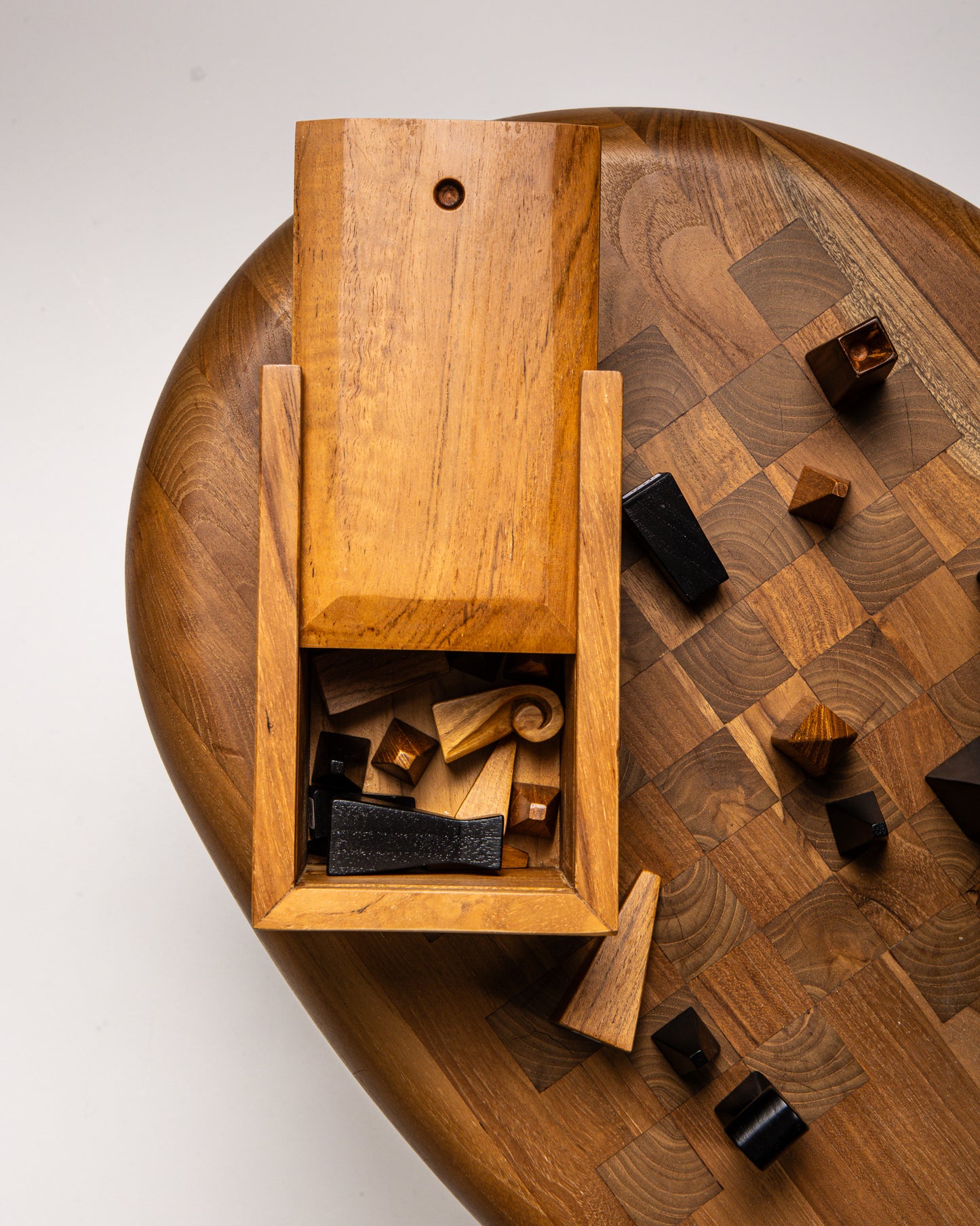 ÉCHIQUIER ALLEGRA EN TECK MASSIF