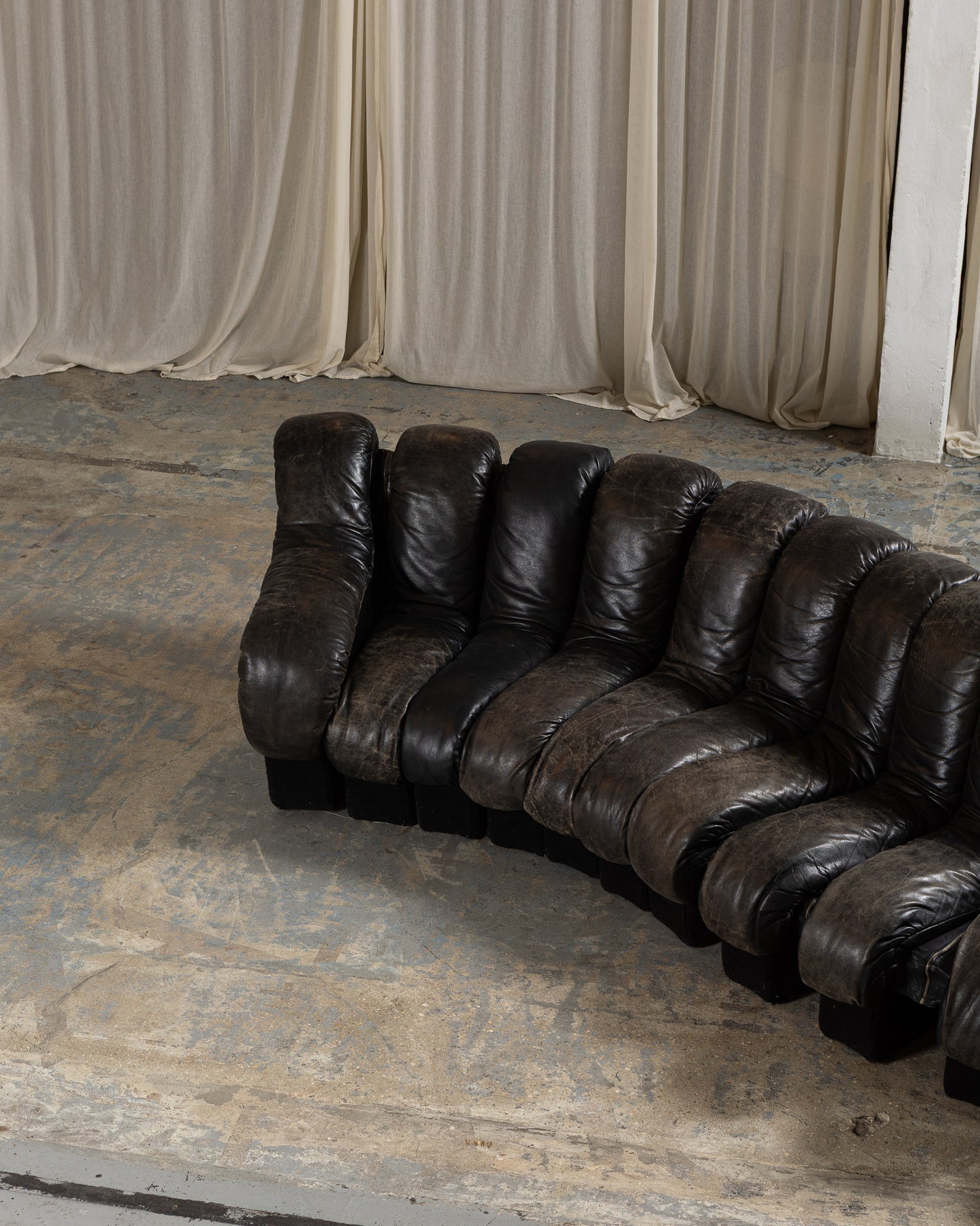 CANAPÉ DS-600 EN CUIR NOIR, DE SEDE, 1970s