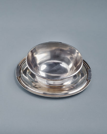 SILVER-PLATED METAL SAUCE BOAT, SAMUEL ASKENFELD