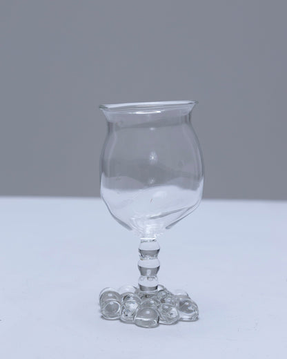 PAIR OF WINE GLASSES