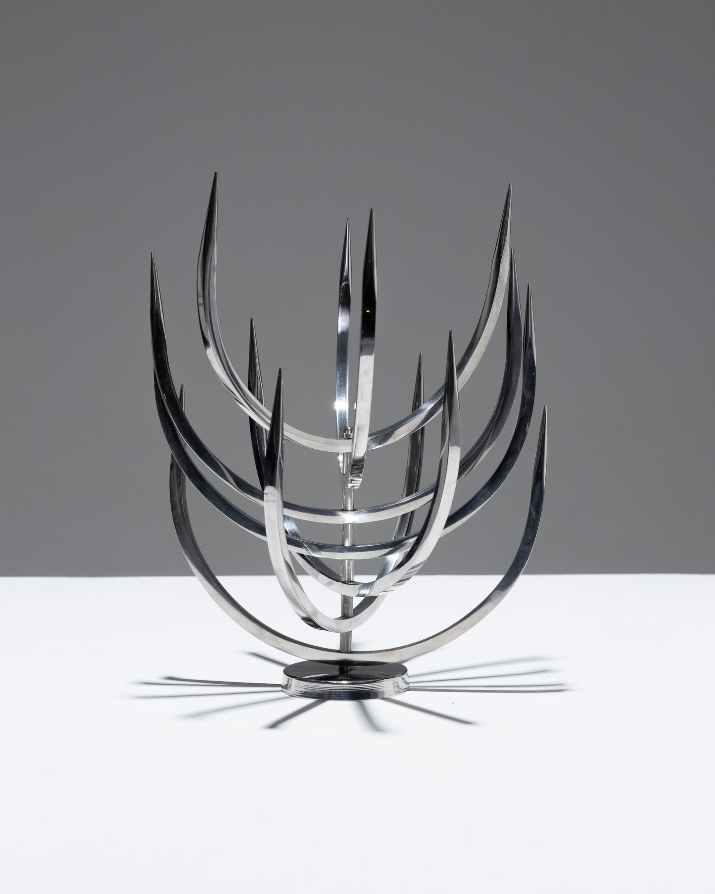 "Metal candle holder by Xavier Feal