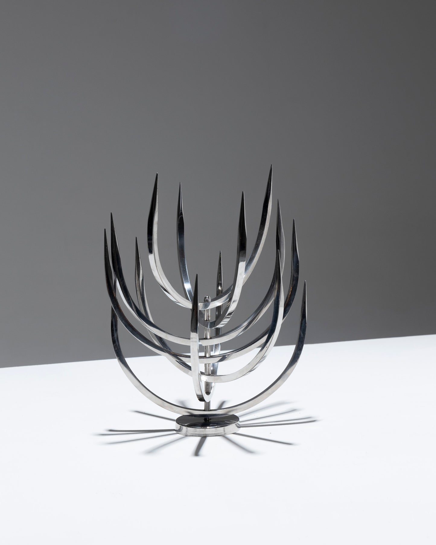 "Metal candle holder by Xavier Feal