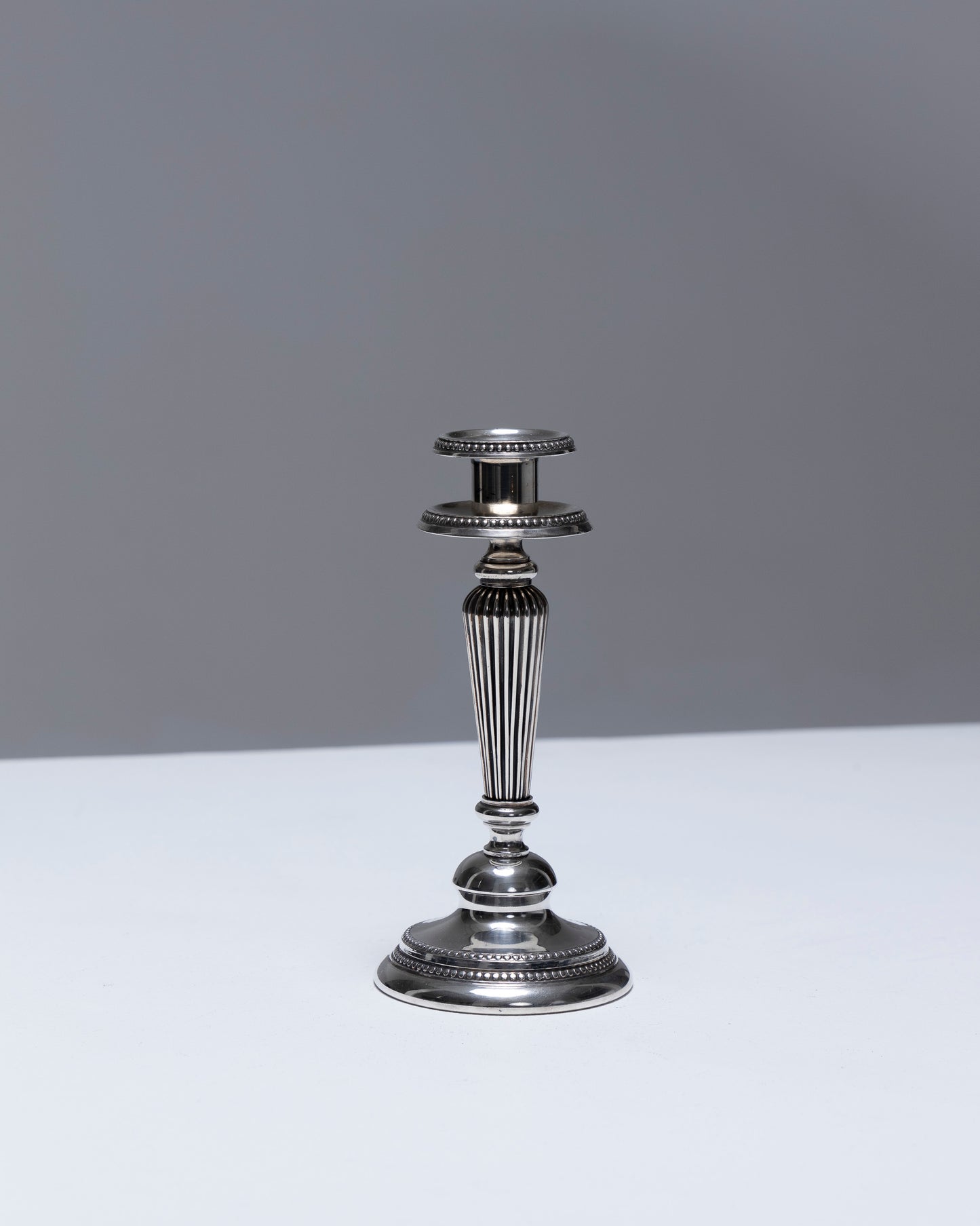 SILVER METAL CANDLE HOLDER