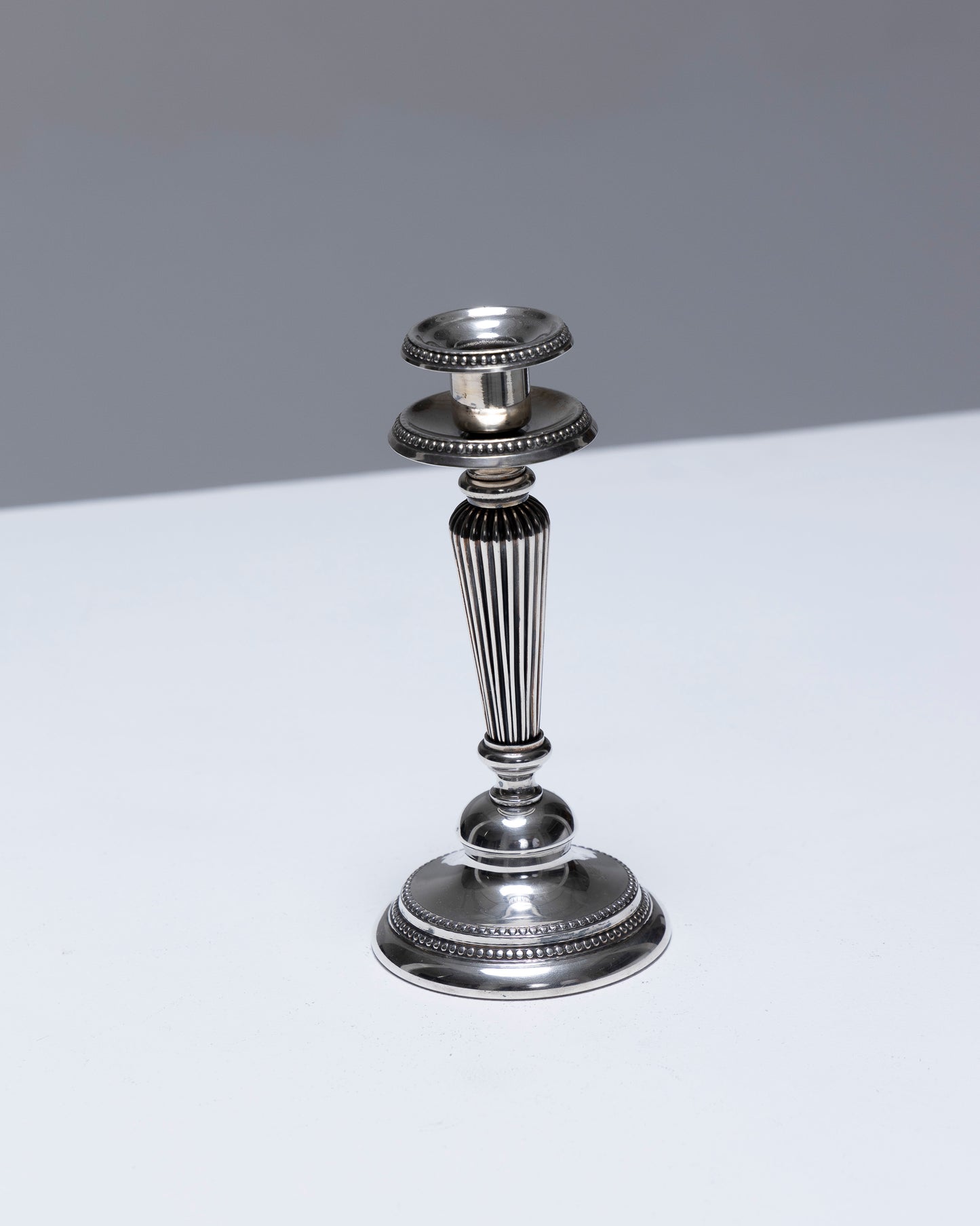 SILVER METAL CANDLE HOLDER