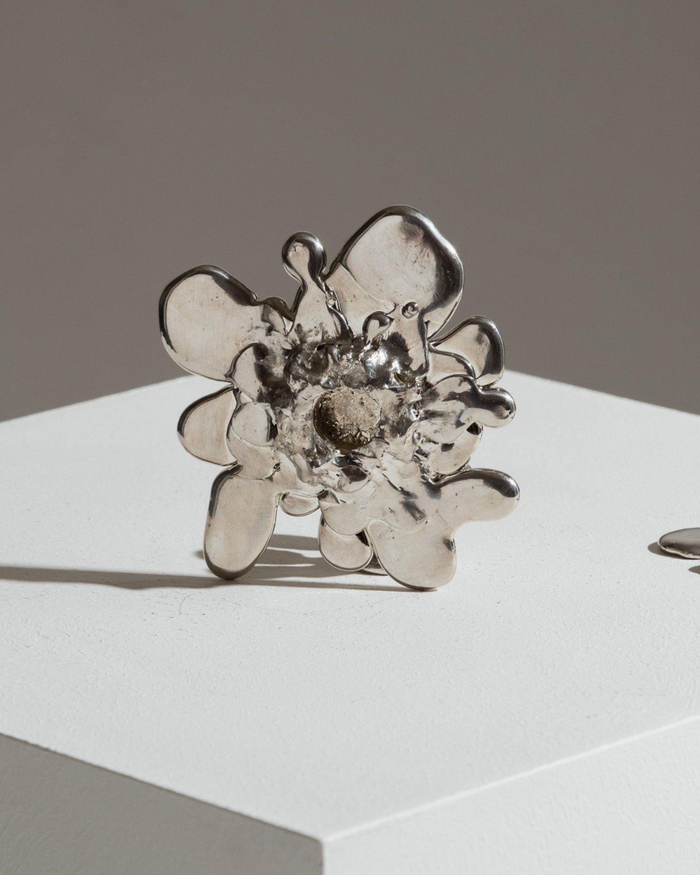 “THE TIN COLLECTION” CANDLE HOLDER