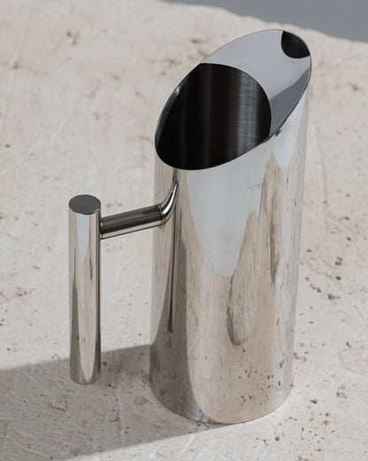 METAL PITCHER