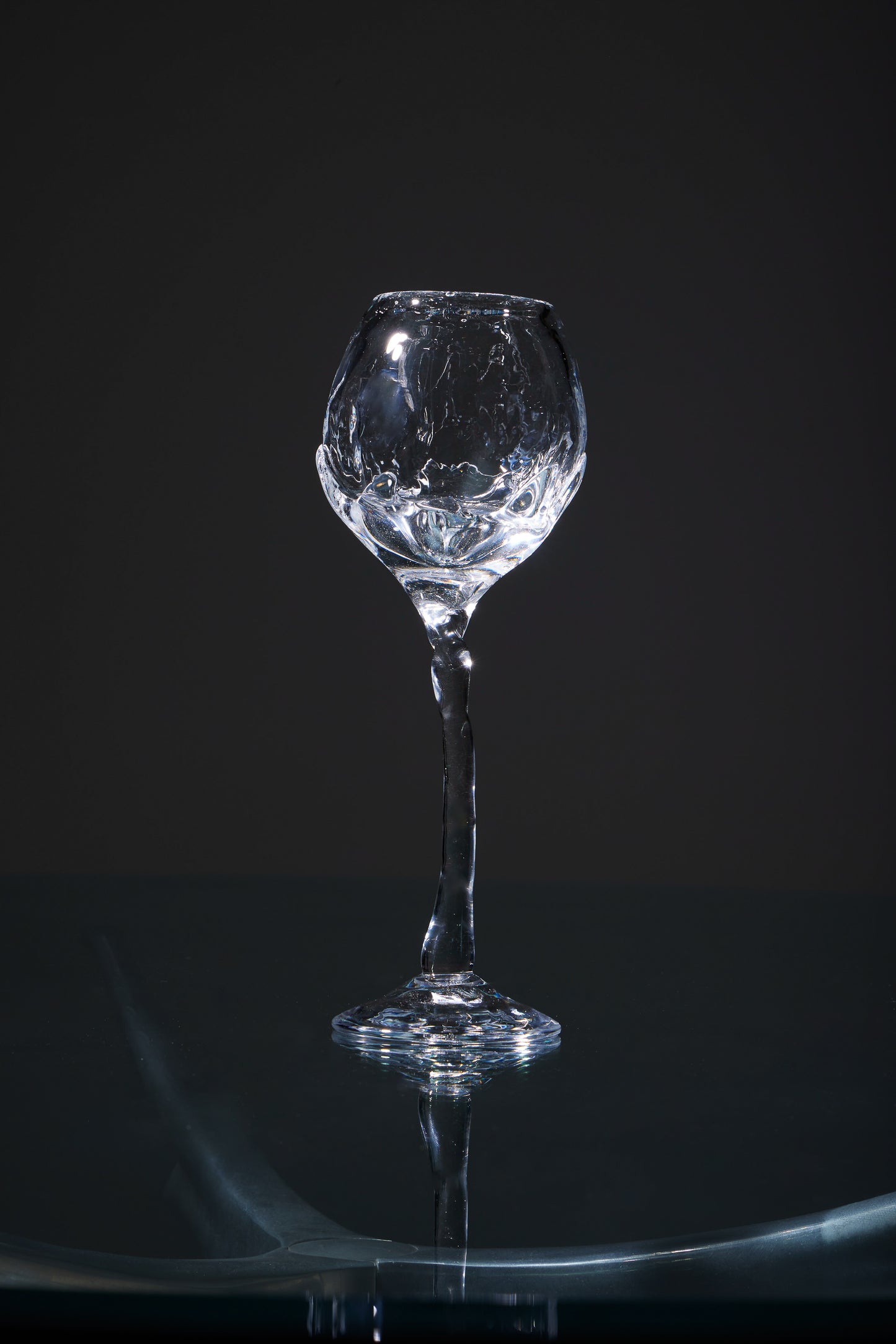 FREE-FORM WINE GLASS