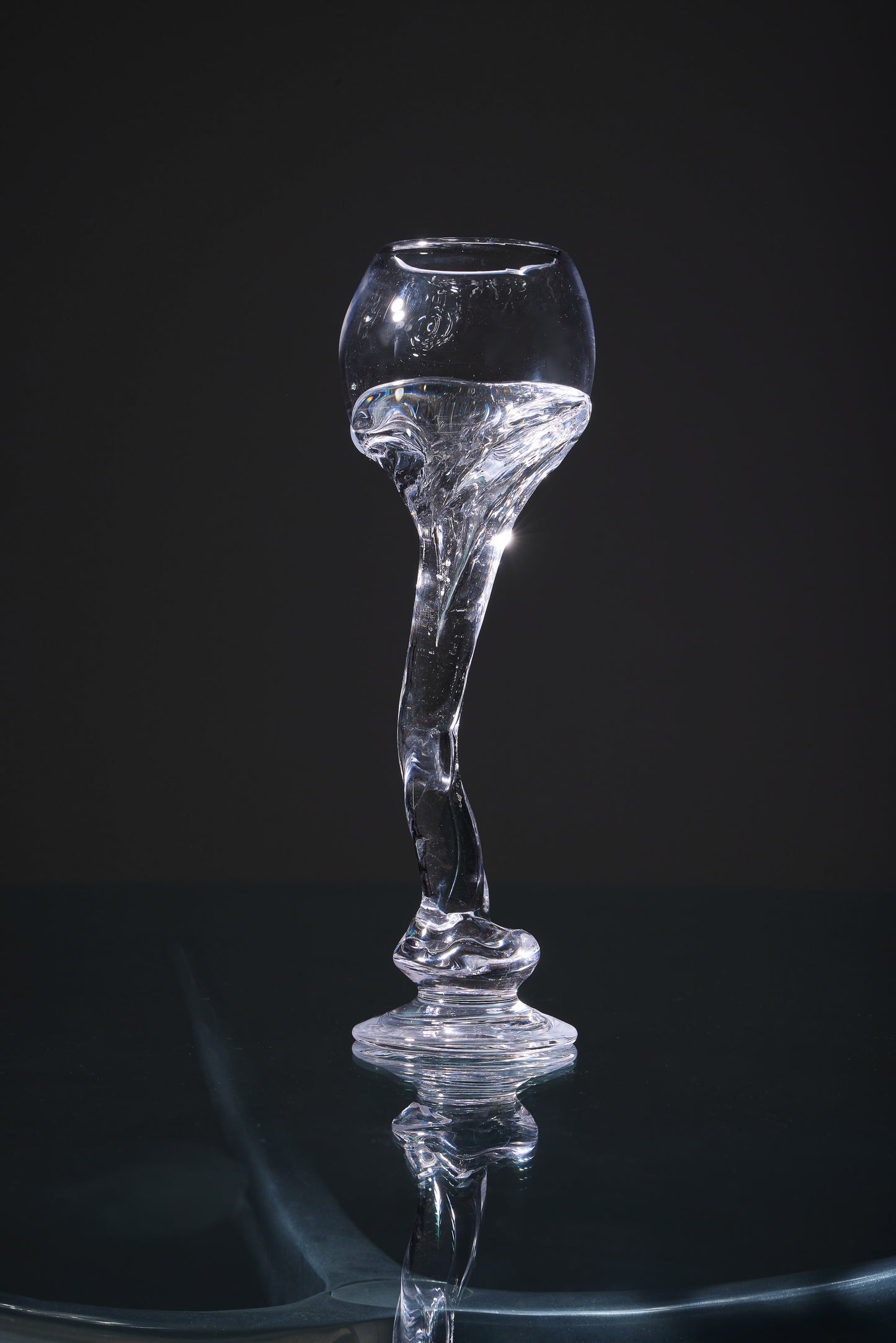 FREE-FORM WINE GLASS