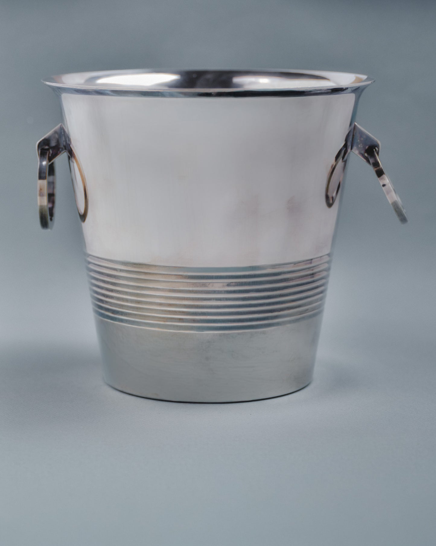 SILVER-PLATED METAL CHAMPAGNE BUCKET, SAINT-MÉDARD