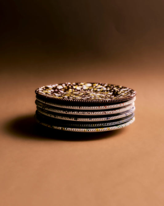 SET OF 6 CERAMIC PLATES, SUMA