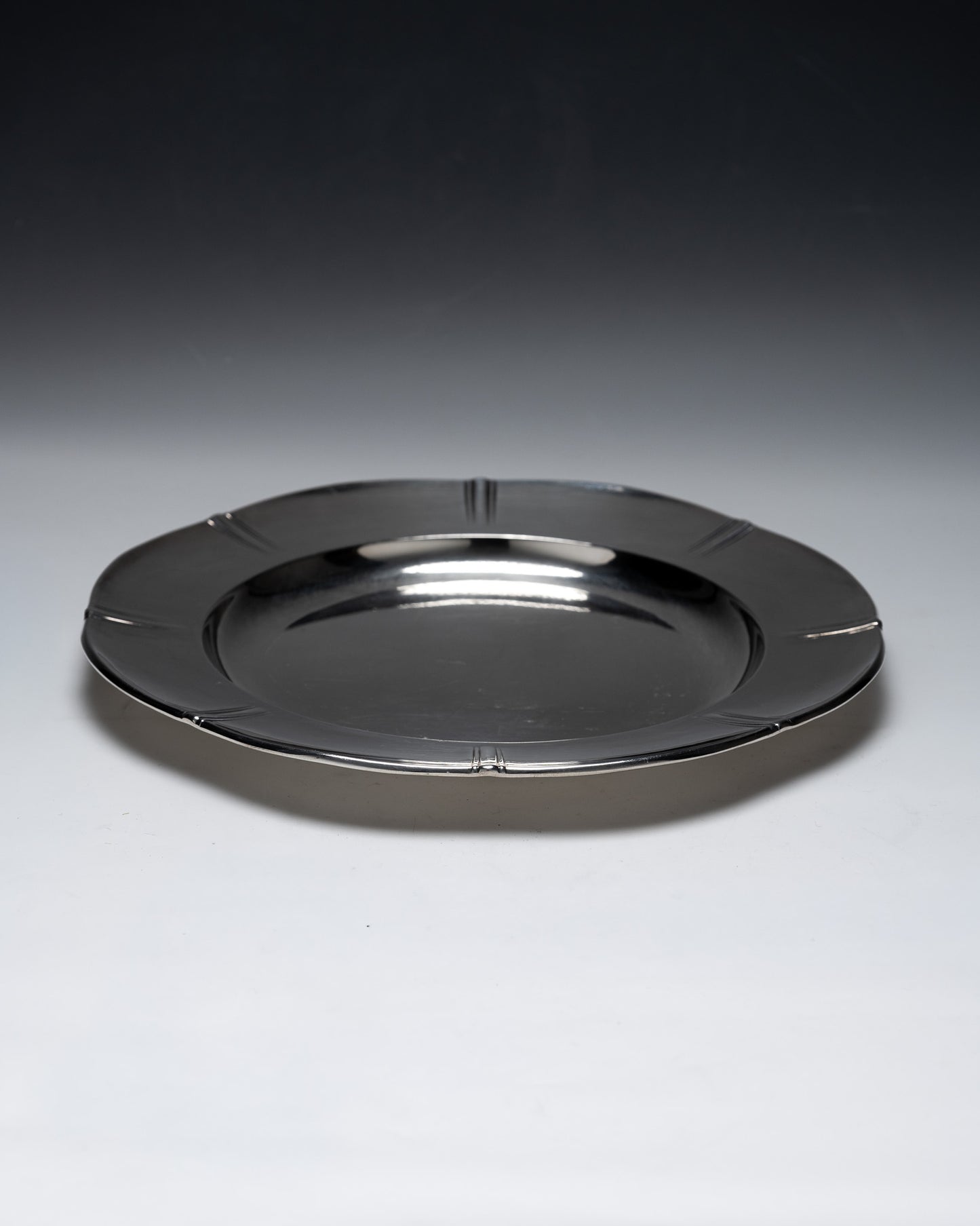 PLAT DE SERVICE EN MÉTAL ARGENTÉ, GALLIA, 1930s