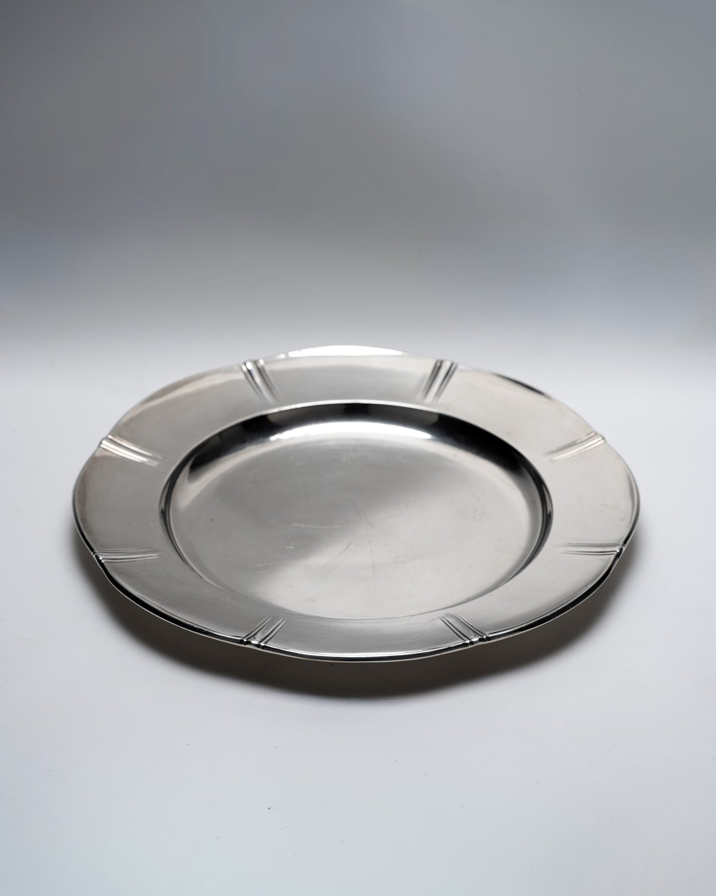 PLAT DE SERVICE EN MÉTAL ARGENTÉ, GALLIA, 1930s