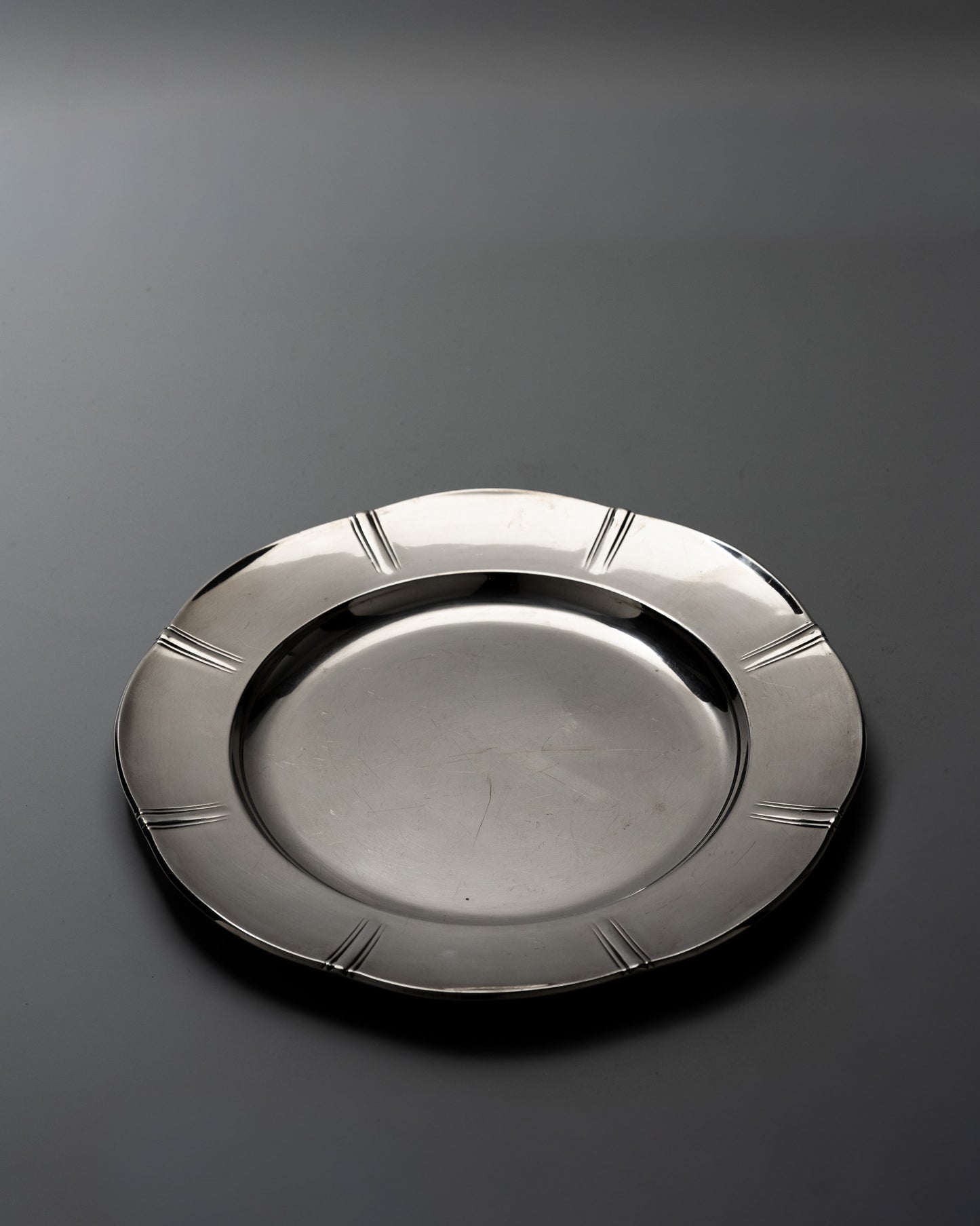 PLAT DE SERVICE EN MÉTAL ARGENTÉ, GALLIA, 1930s