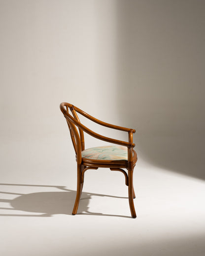 PAIRE DE FAUTEUILS EN ROTIN ET TISSU FLEURI, 1970s