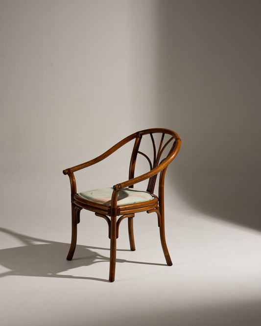 FAUTEUIL EN ROTIN ET TISSU FLEURI BLEU, 1970s