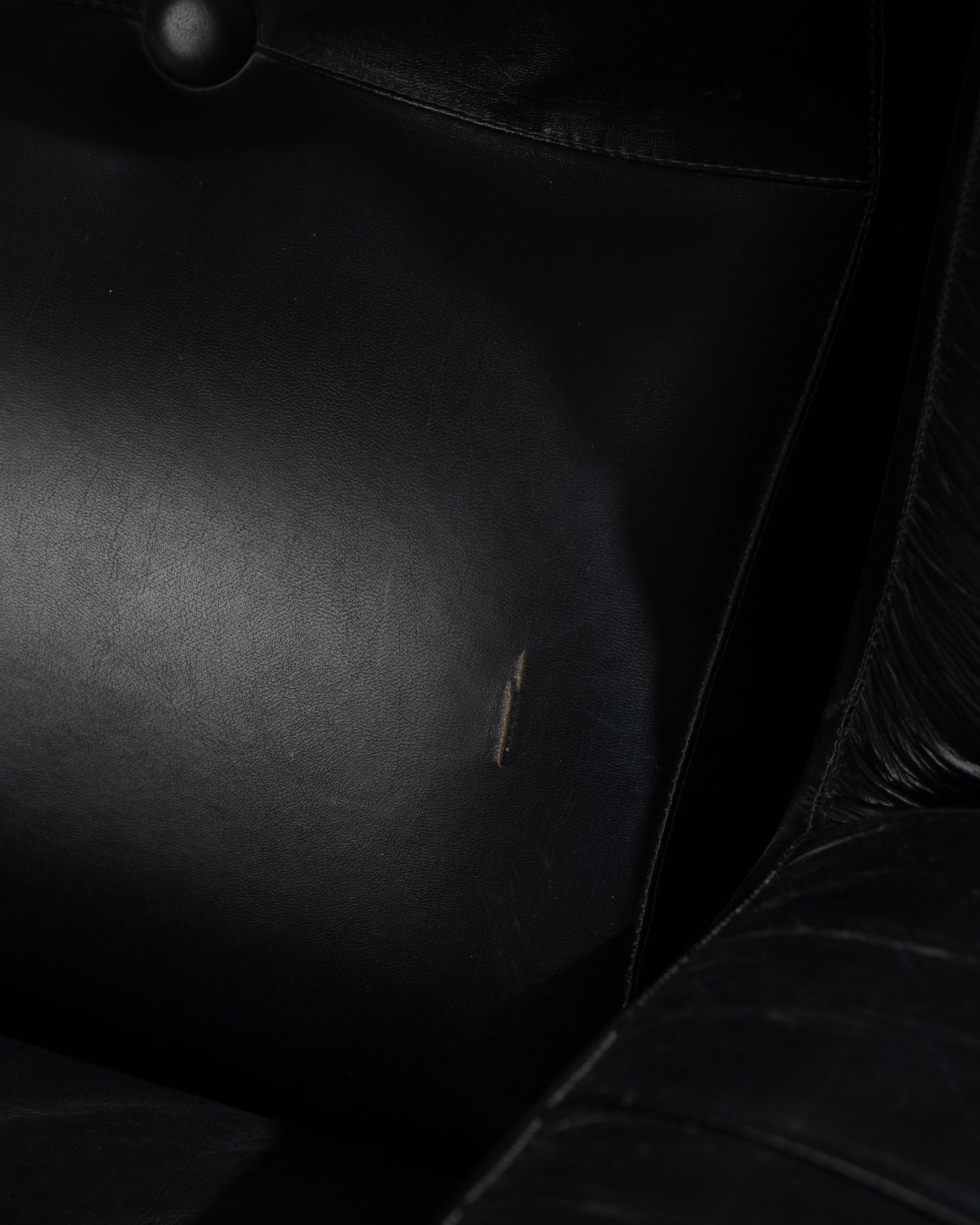 FAUTEUIL ITALIEN EN CUIR, 1970s