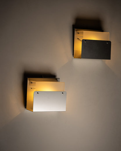 GLASS AND METAL WALL LIGHT, 1980s