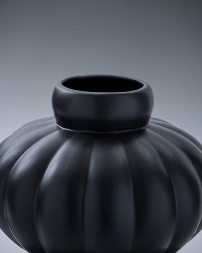 BALLOON VASE 08 BLACK