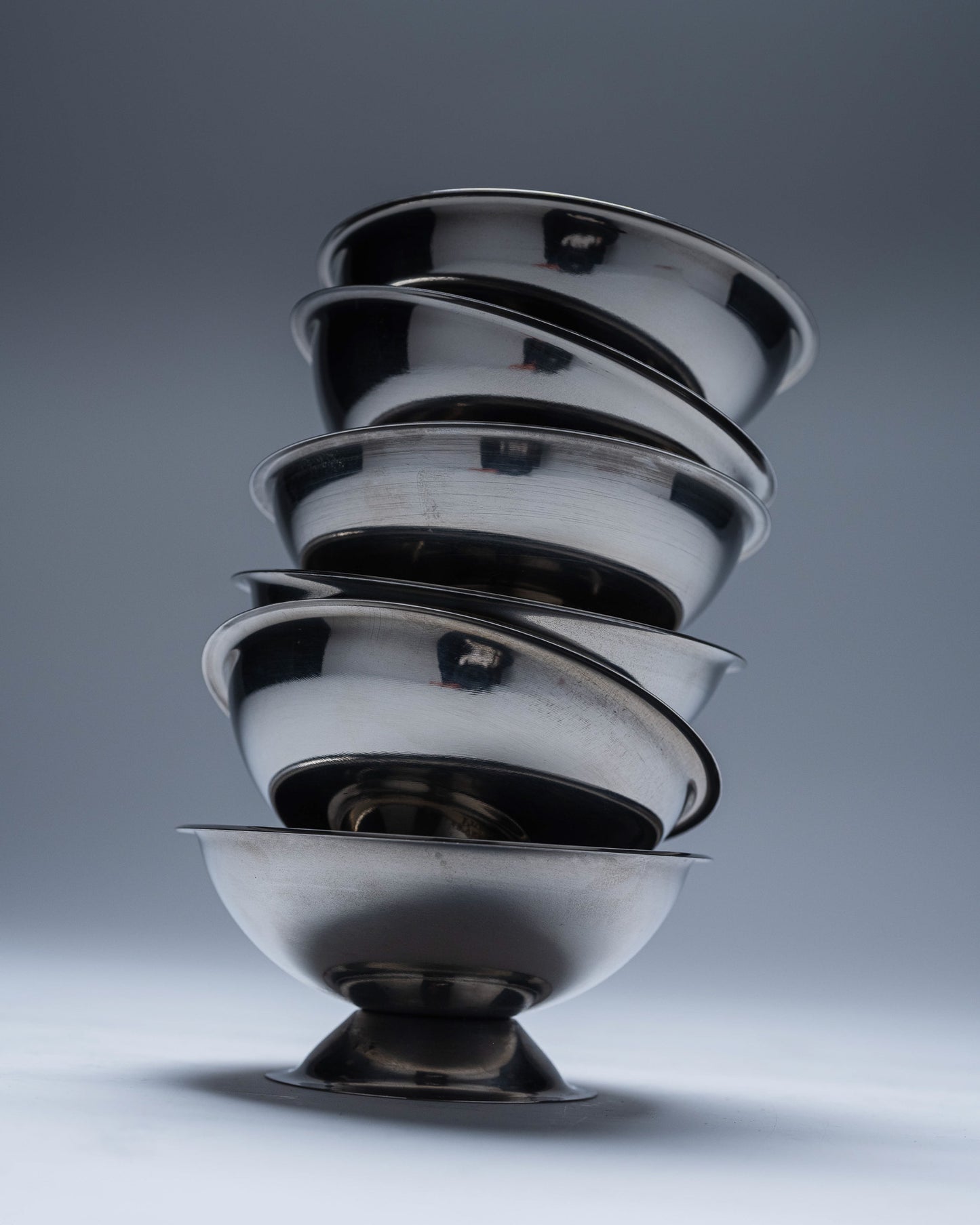 SET DE 6 COUPES EN INOX, 1970s