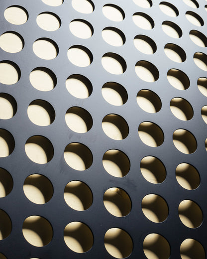 KINETIC PAINTING IN BLACK AND GOLD WOOD