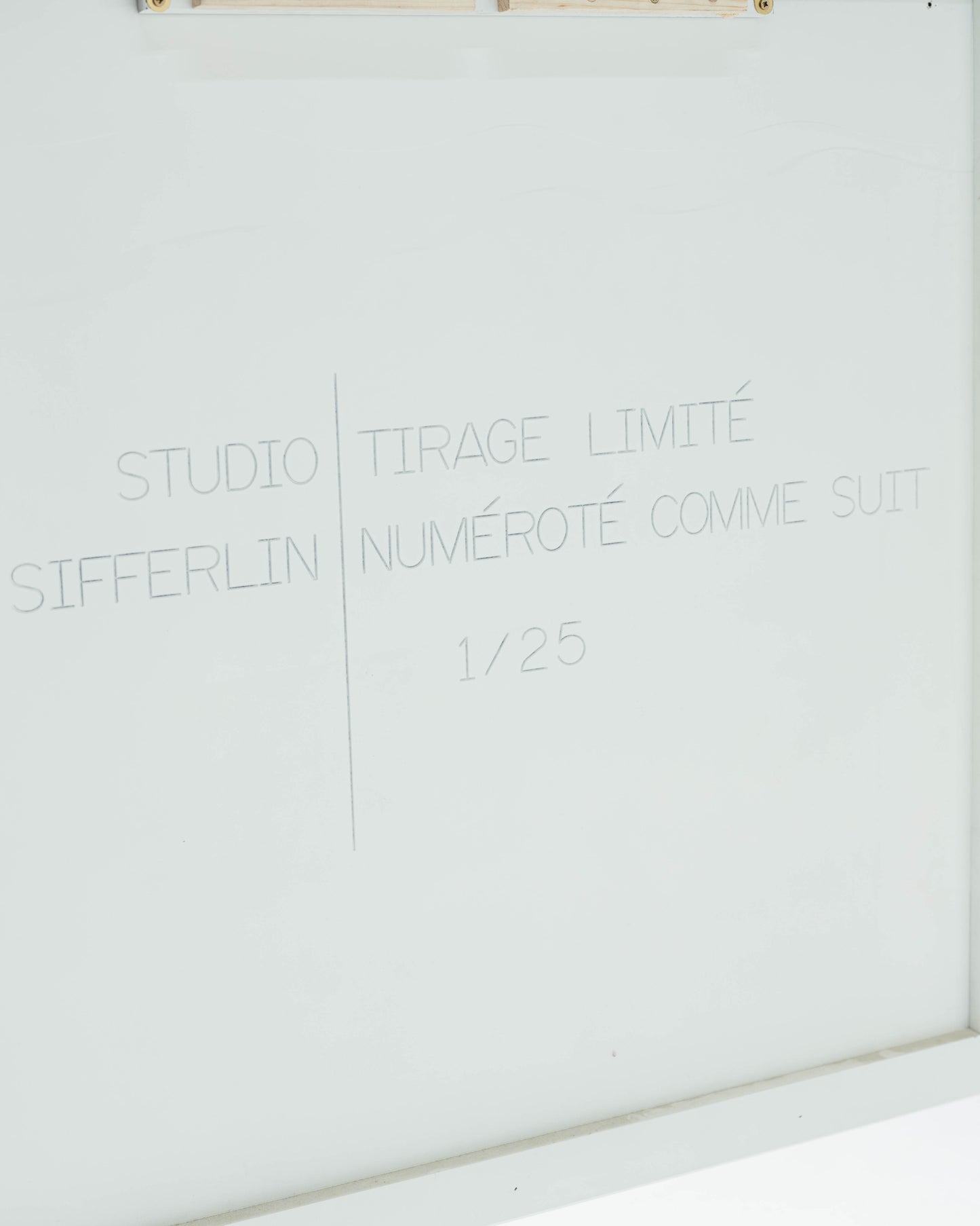 TABLEAU CINÉTIQUE EN BOIS BLANC