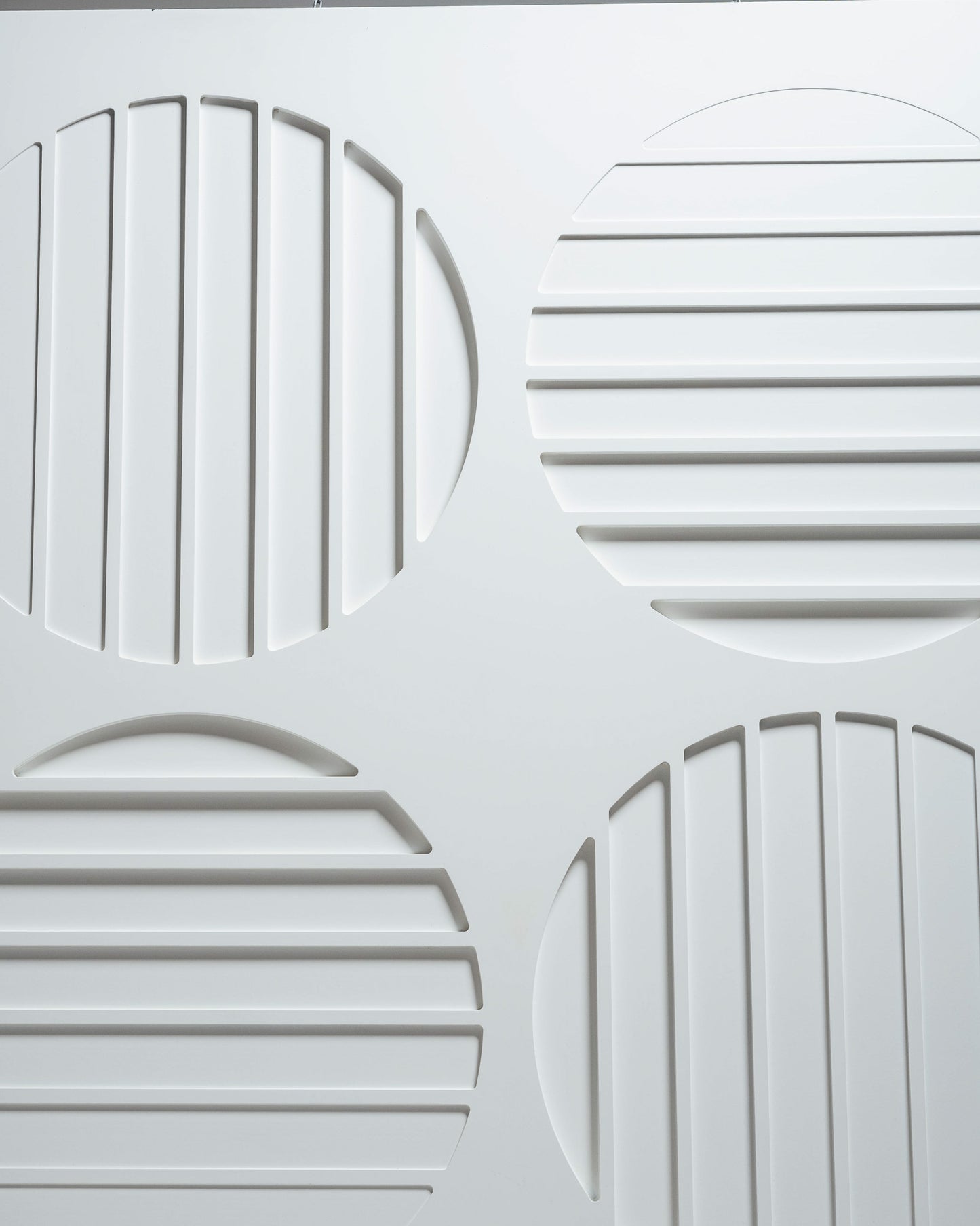 TABLEAU CINÉTIQUE EN BOIS BLANC