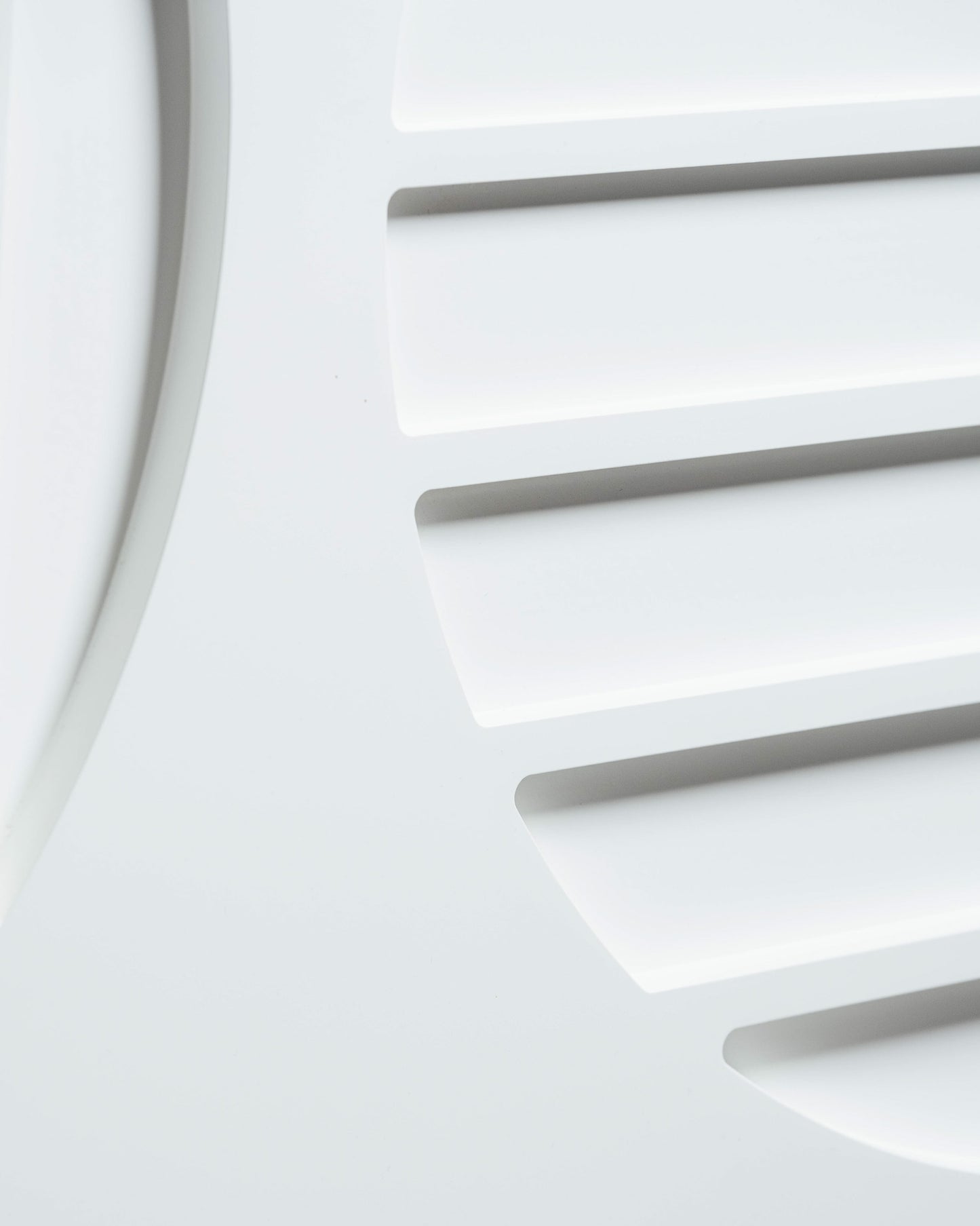 TABLEAU CINÉTIQUE EN BOIS BLANC