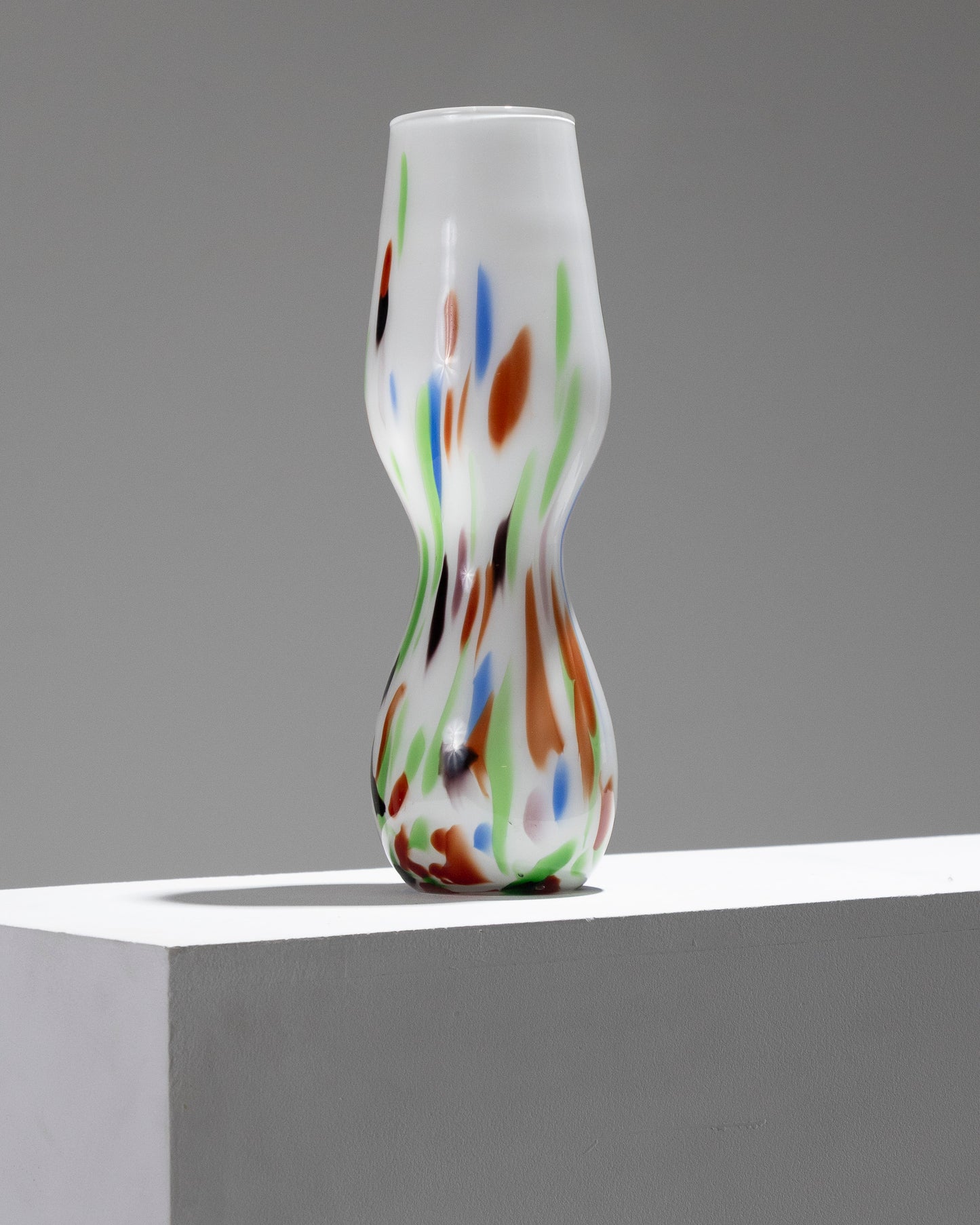 LONG COLORED BLOWN GLASS VASE, 1960s