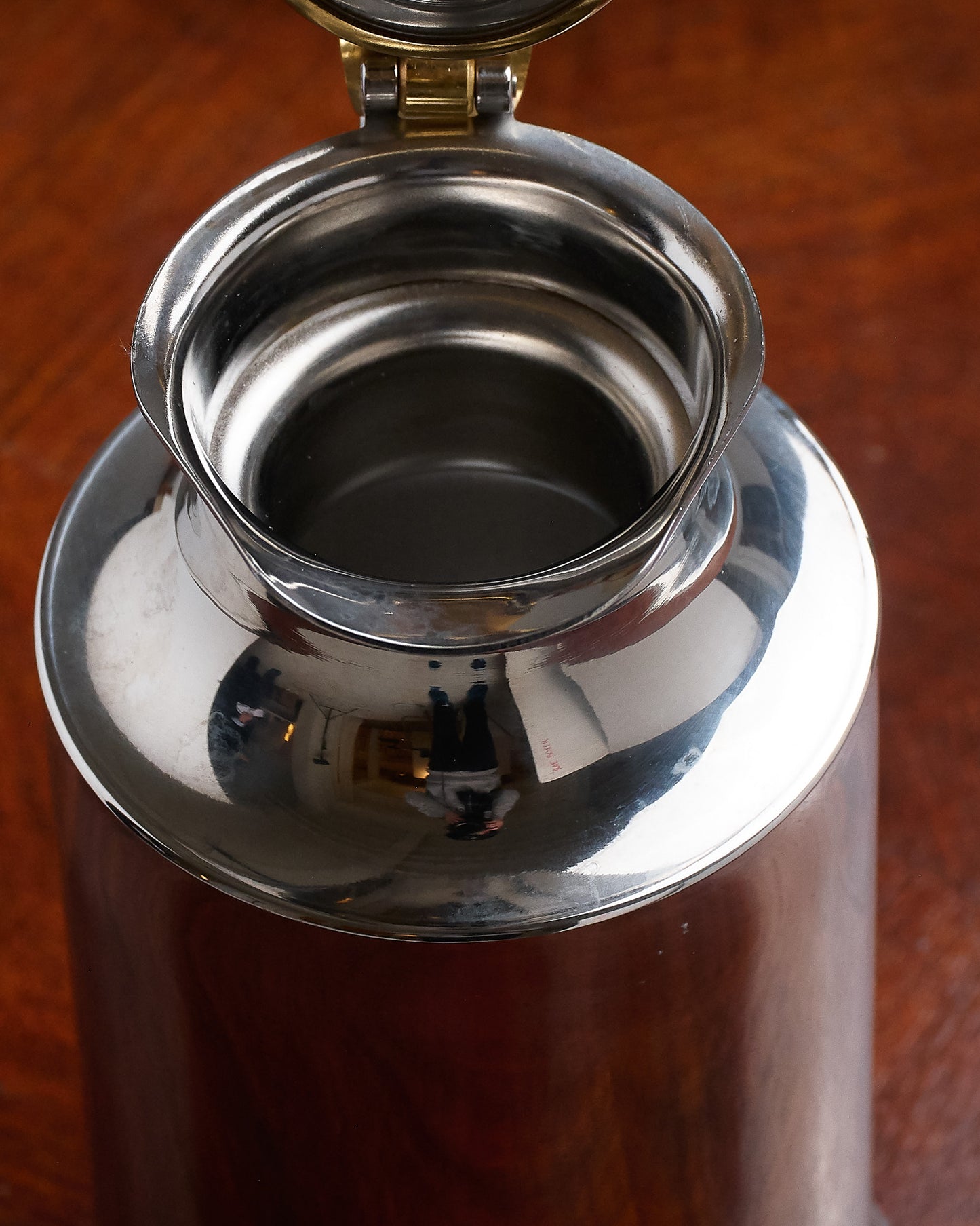 SERVICE À CAFÉ BALZANO, 1960s