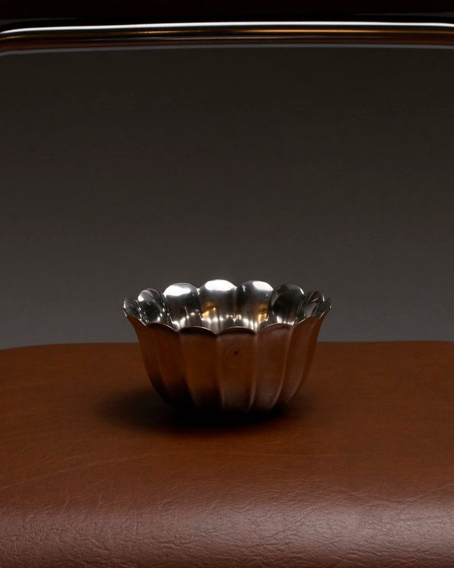 FLOWER-SHAPED SAUCER, METAL, 1960S