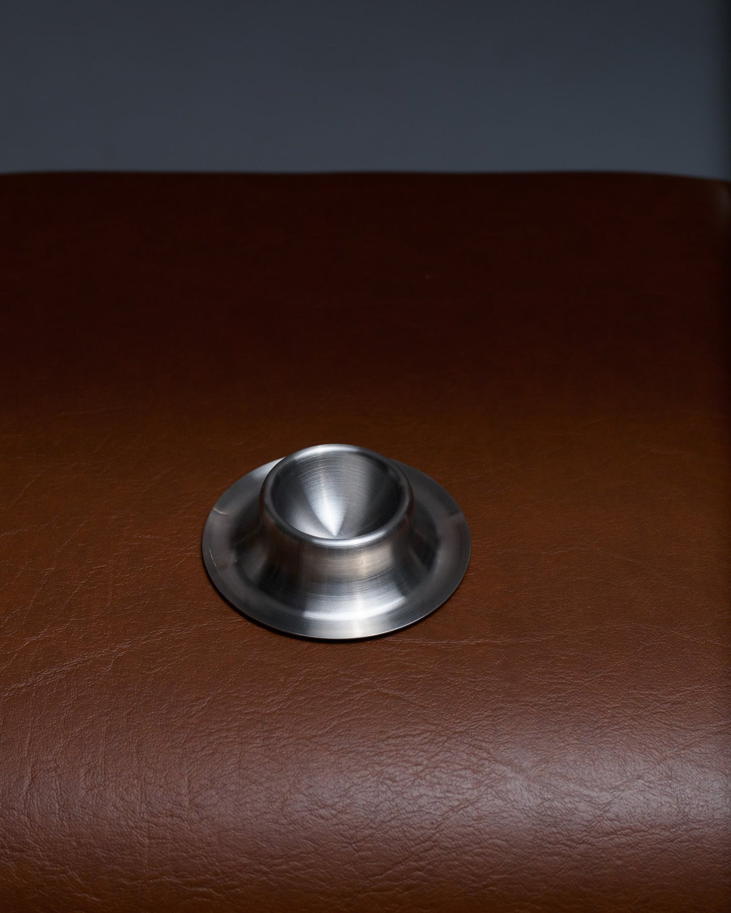 METAL EGG CUP
