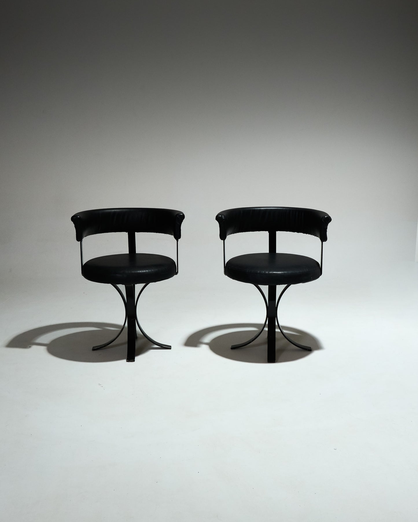 SET OF 4 OSVALDO BORSANI CHAIRS