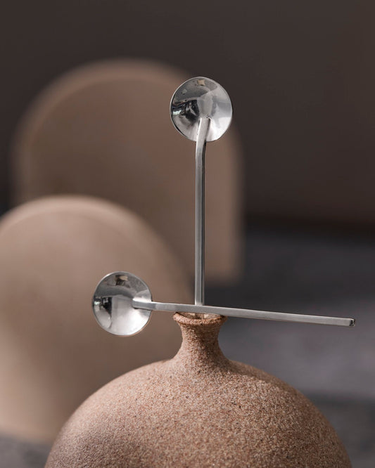 PAIRE DE CUILLÈRES À CAFÉ EN ARGENT