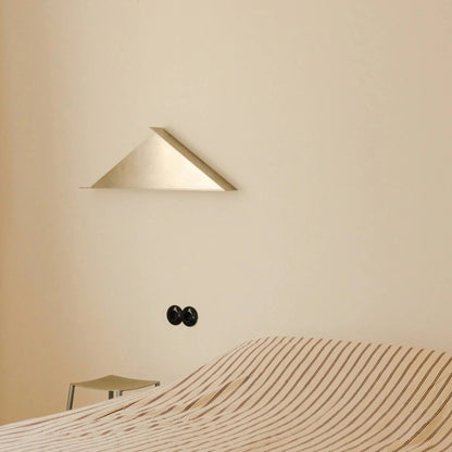 ÉTAGÈRE EN MÉTAL THE FRONT