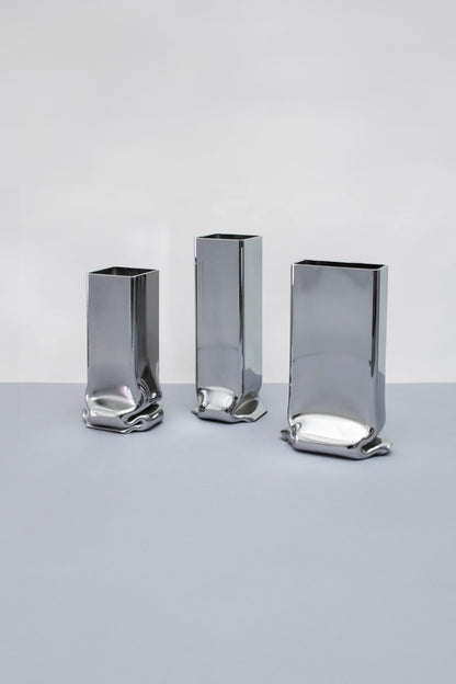 SQUARE VASE "PRESSURE" CHROME