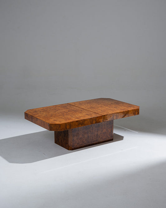 TABLE BASSE COFFRE EN LOUPE D'ORME, 1970s