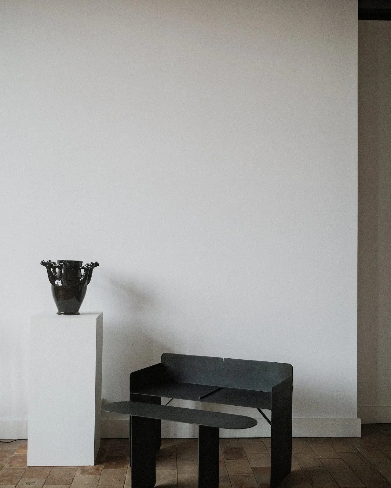 VASE EN CÉRAMIQUE THE DRAGO NERO