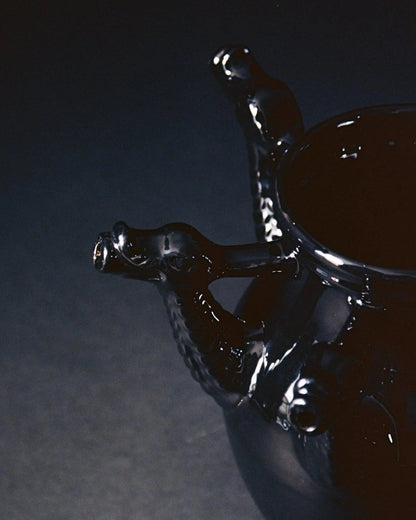 VASE EN CÉRAMIQUE THE DRAGO NERO