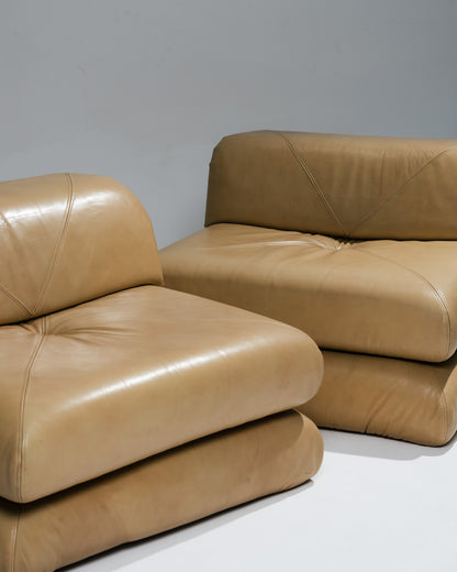 FAUTEUIL MAH JONG EN CUIR, ROCHE BOBOIS, 1970s